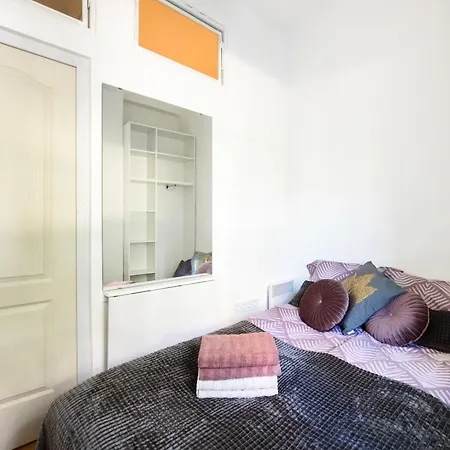 Bery Homes * Budapeste